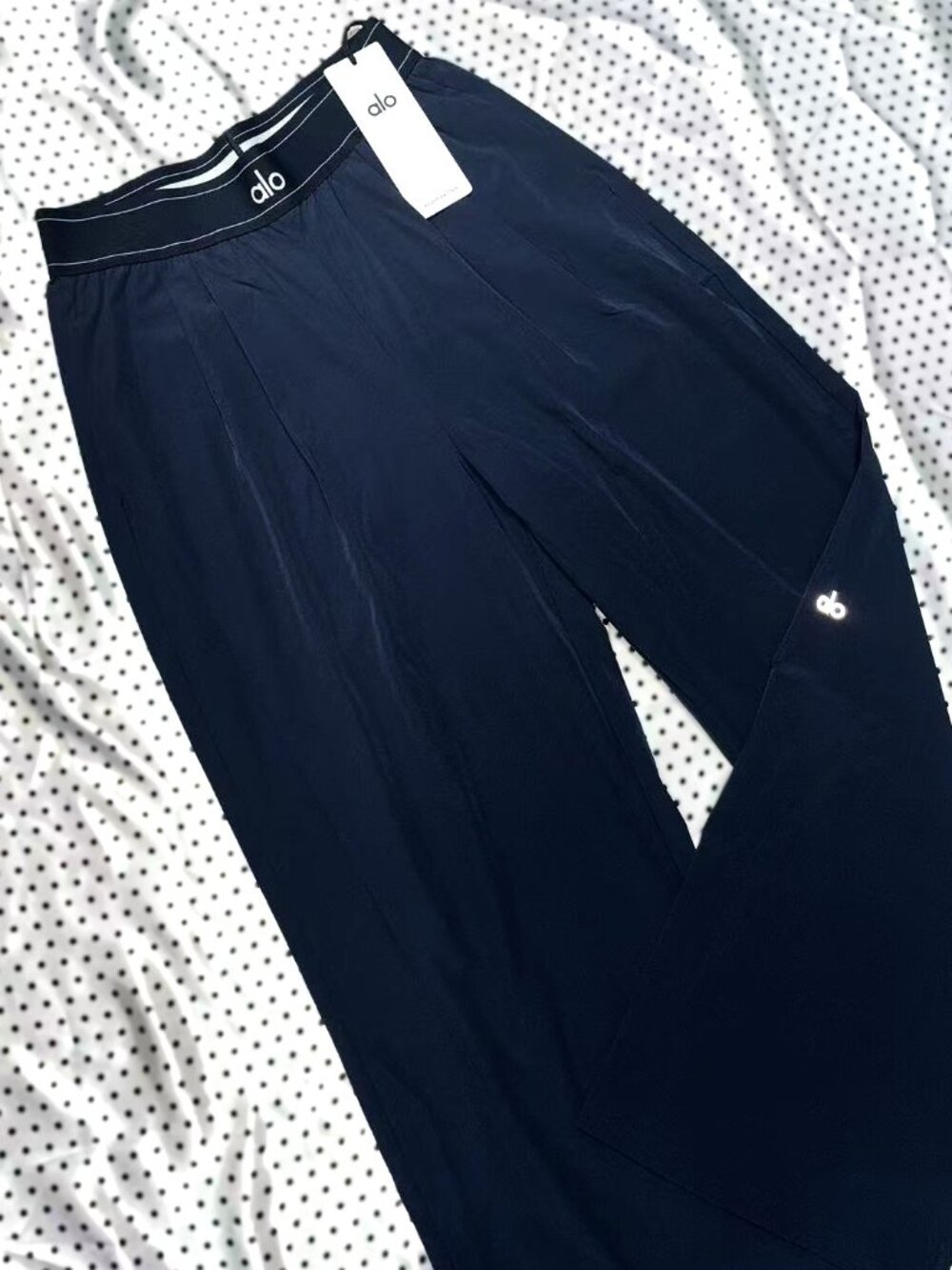 Brand new Alo Yoga Suit Up Trouser Navy Regular 30-inch - Picture 2 of 14